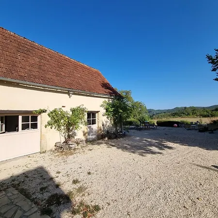 بيت للعطل Domaine Du Raysse *