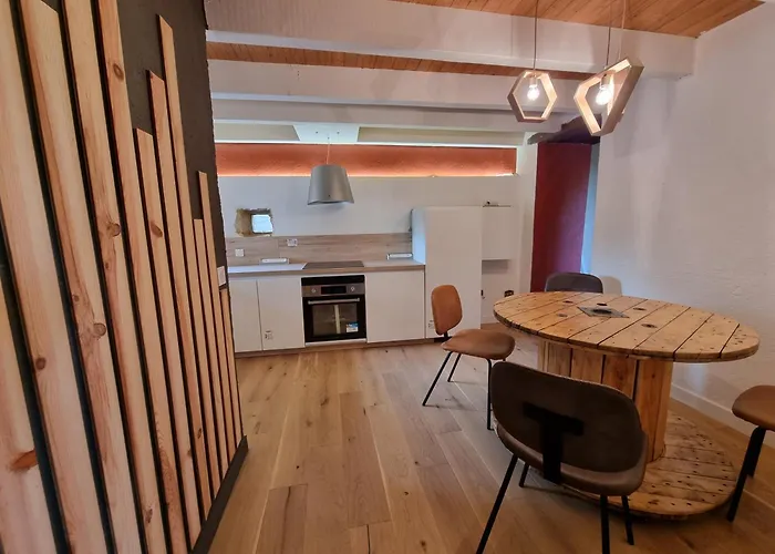 Domaine Du Raysse Ferienhaus *