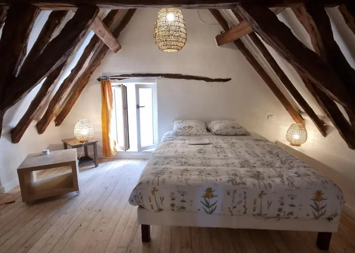 Domaine Du Raysse Ferienhaus *